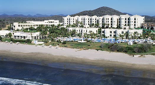 Pueblo Bonito Resort at Emerald Bay